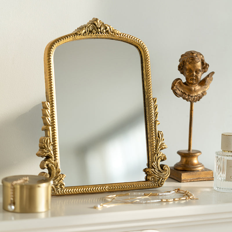 Miroir Doré Sculpté – Style Rétro