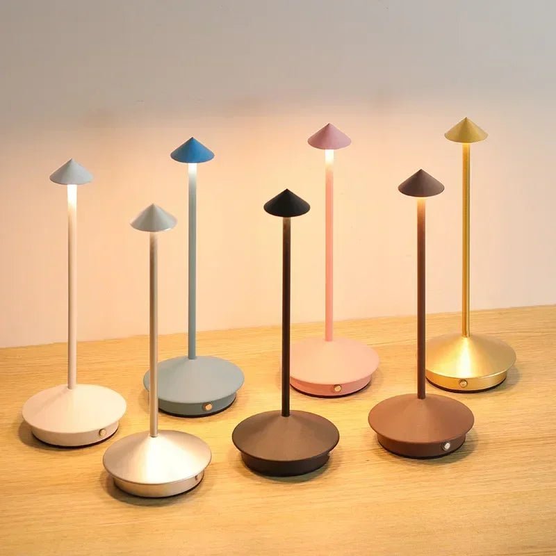 Lampe Flêche – Lampe de Table Sans Fil Rechargeable en Aluminium LED